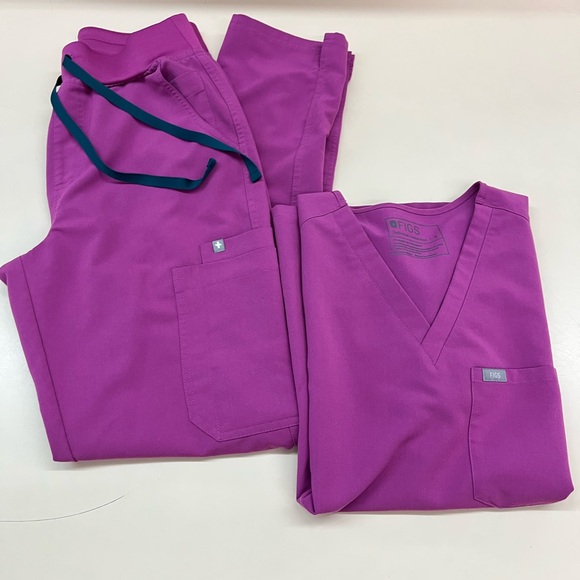 Figs Scrub Set Size Small - Picture 1 of 6